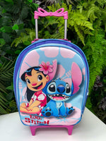 Mochila Rodinhas Lilo e Stitch + Estojo de Brinde